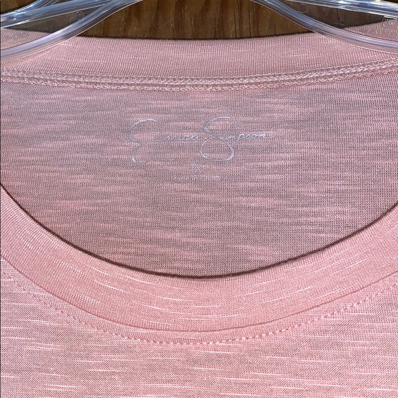 Jessica Simpson plus size tie-side graphic tee - Picture 4 of 6